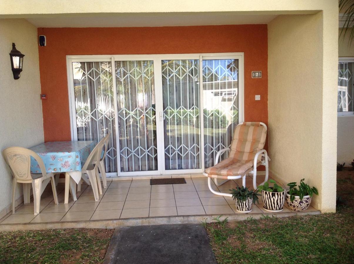 Lovely In En Flac, Close To The And Amenities. * Flic en Flac